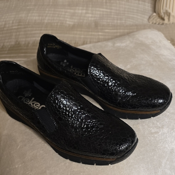 Rieker Black Loafers with Textured Finish - Picture 1 of 11